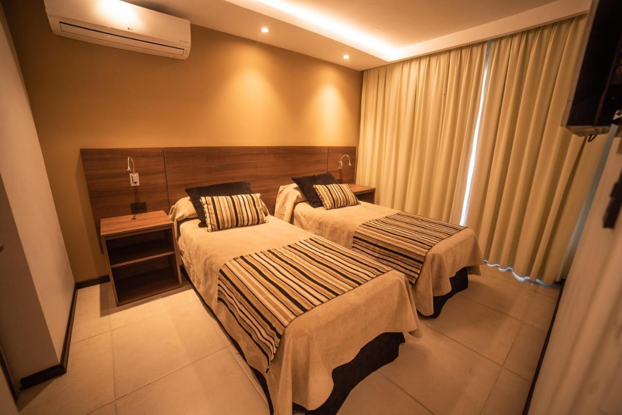 Hotel Estilo Mb - Carlos Paz 4*